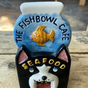 Fishbowl and cat cafe salt and pepper shakers